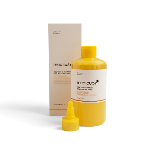 Przejdź do produktu Medicube Kojic Acid Turmeric Resurfacing Toner 250 ml